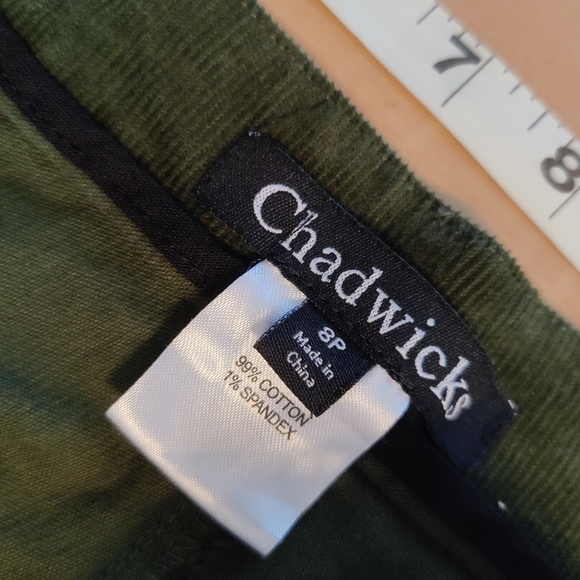 Chadwicks corduroy pants/jeans size 8P in a dark green color - Picture 4 of 11